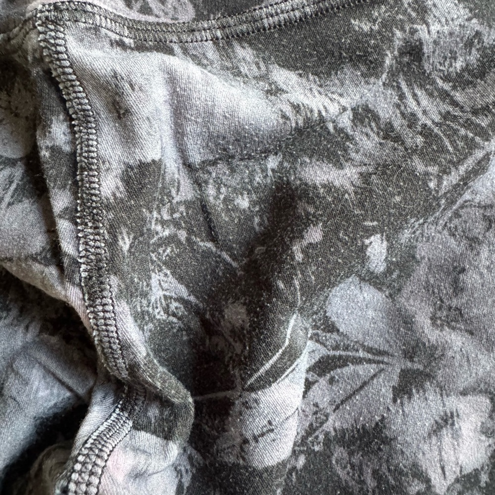 lululemon athletica align Gray Patterned Leggings - Picture 4 of 5